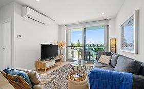 Hamptons By The Beach - Moana - C21 Southcoast Holidays